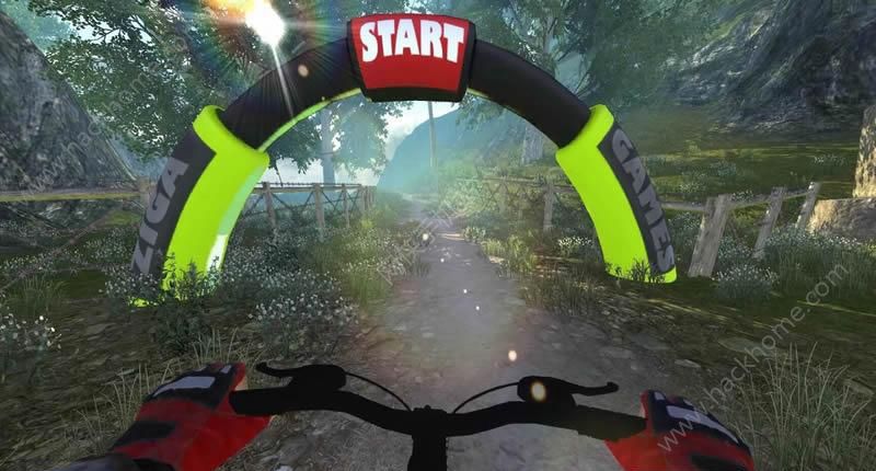 MTB下坡多人游戏安卓版（MTB DownHill Multiplayer） v1.0.23